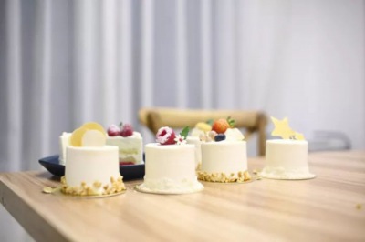 西點(diǎn)大明星已進(jìn)入復(fù)賽：聽(tīng)聽(tīng)他們的故事!