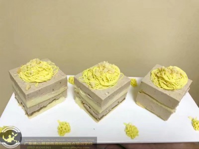 軟軟的栗子蛋糕，快速治愈你的假期綜合癥！