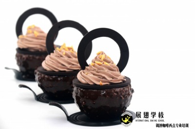 學(xué)習(xí)蛋糕西點(diǎn)有啥好處？想了解的看這里
