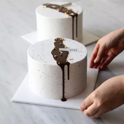 從韓國(guó)火遍全球，1年365天都能賣！1/2滴落蛋糕了解一下