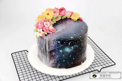 蛋糕制作難嗎？展翅教您制作蛋糕的小妙招