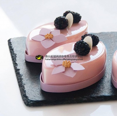 西餐行業(yè)與其他行業(yè)相比較的優(yōu)勢(shì)？